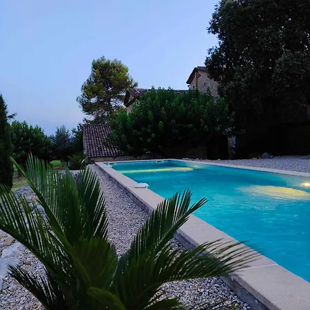 L'olive, Au Mas Des Roses Bed and breakfast